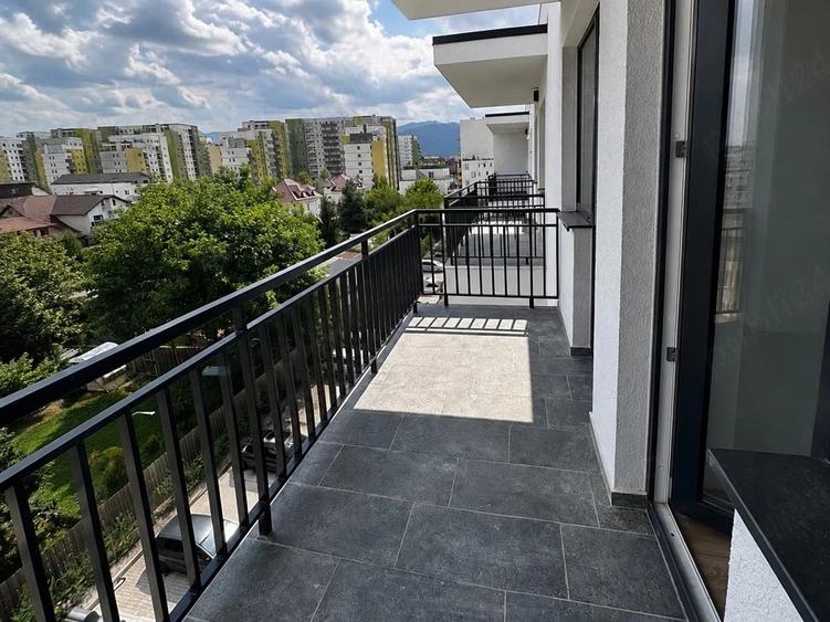 Apartament Nou 3 camere Decomandat Zona Coresi - 6