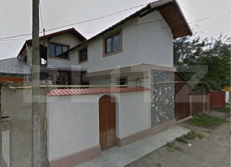 Casa de vanzare, 84 mp, zona Moreni - 1