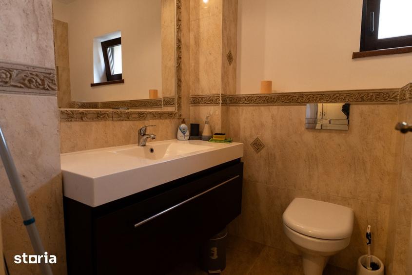 Apartament cu 4 camere în Baciu