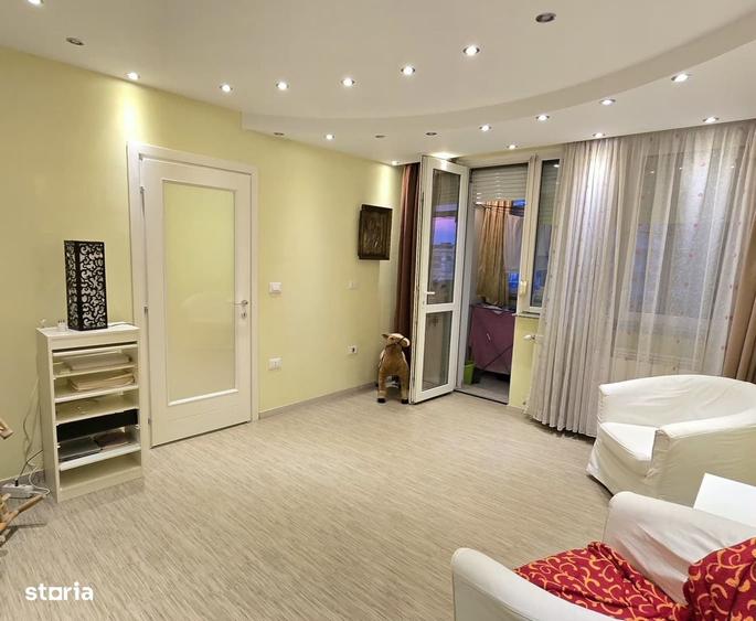 Apartament cu 3 camere în Ultracentral