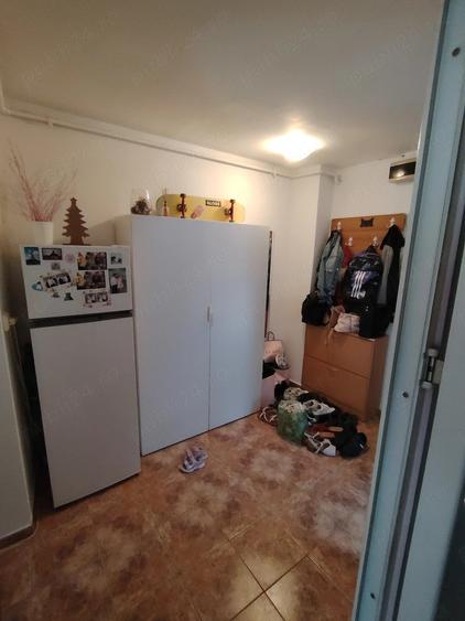 Garsonieră decomandată în 13 Septembrie