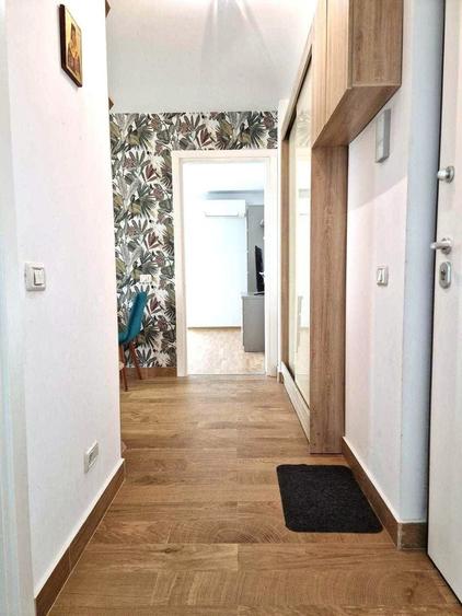 Apartament cu 2 camere decomandat, mobilat în Titan