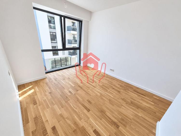 Apartament cu 3 camere semidecomandat în Iancu Nicolae