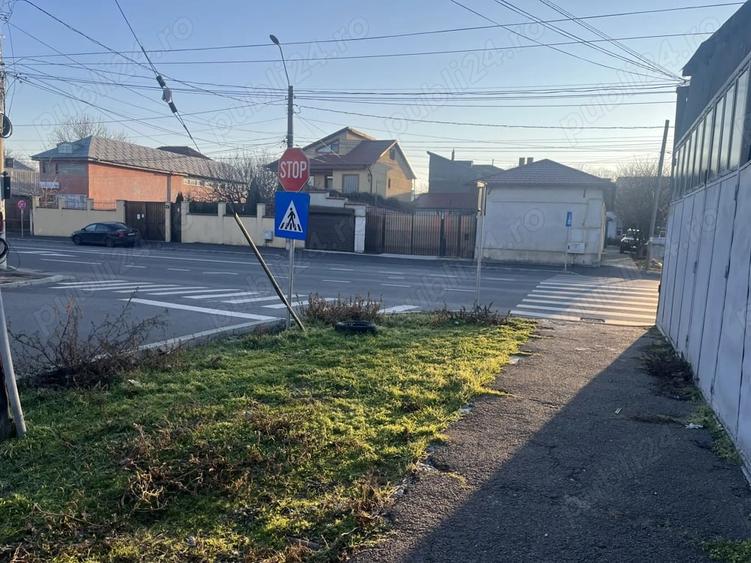 Casă cu Teren 2000 Mp în Central