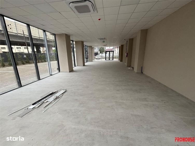 Spațiu comercial, de 168 mp, în Central