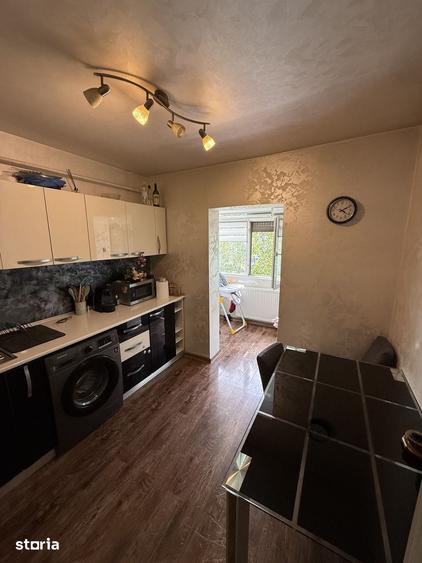 Apartament cu 2 camere decomandat în Radu Negru