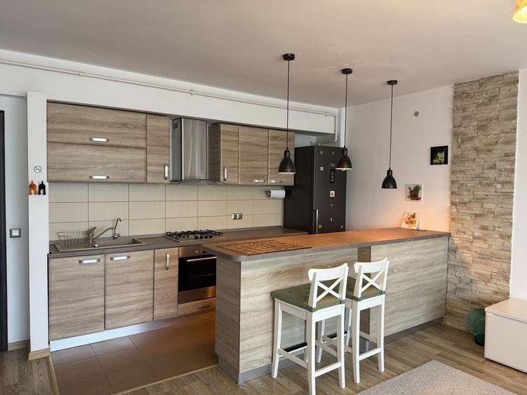 Apartament cu 3 camere decomandat în Șelimbăr