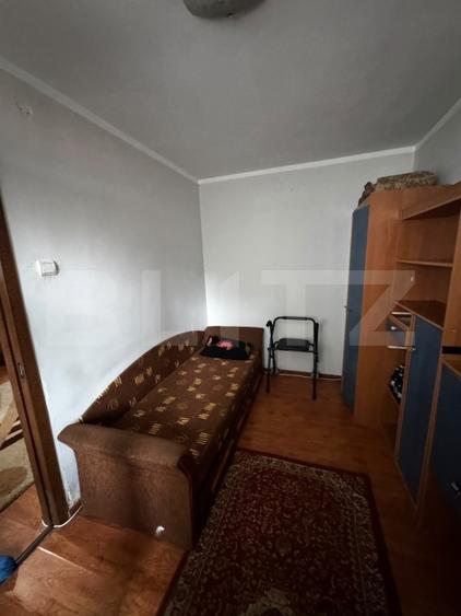 Apartament cu 2 camere semidecomandat, mobilat în Târnăveni