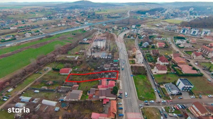 Casă cu 5 camere cu Teren 1054 Mp în Sânmartin