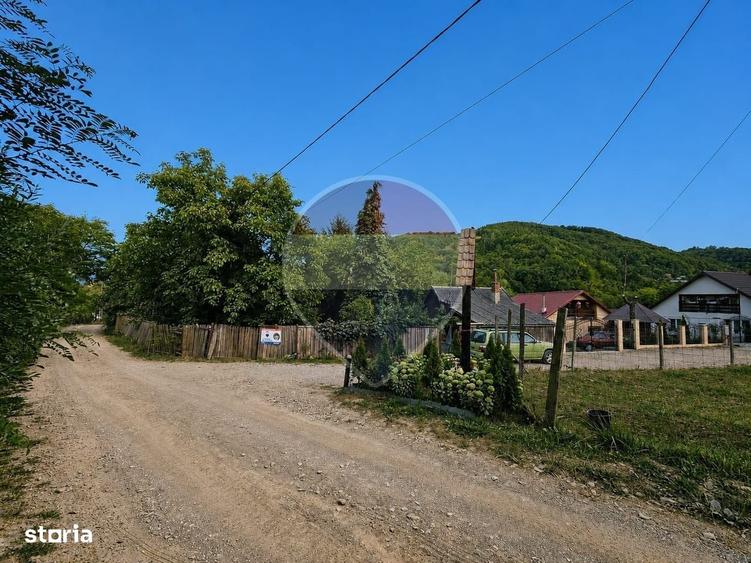 Casă cu 2 camere în Valea Hotarului