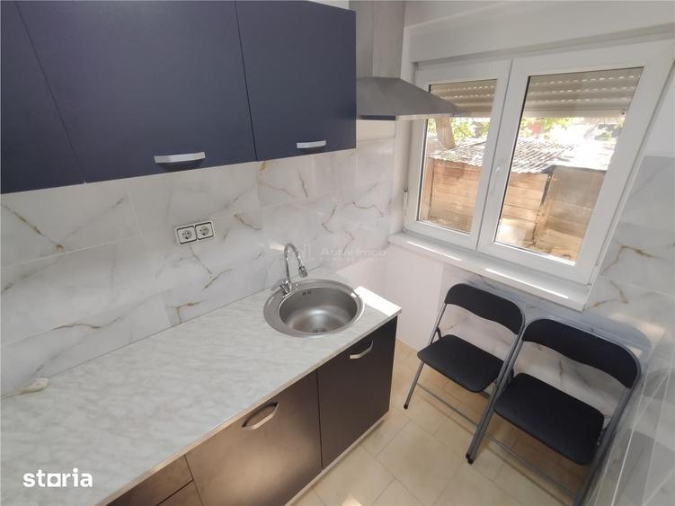 Apartament cu 2 camere semidecomandat în Central
