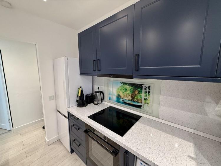 Apartament cu 2 camere semidecomandat, mobilat în Calea Victoriei