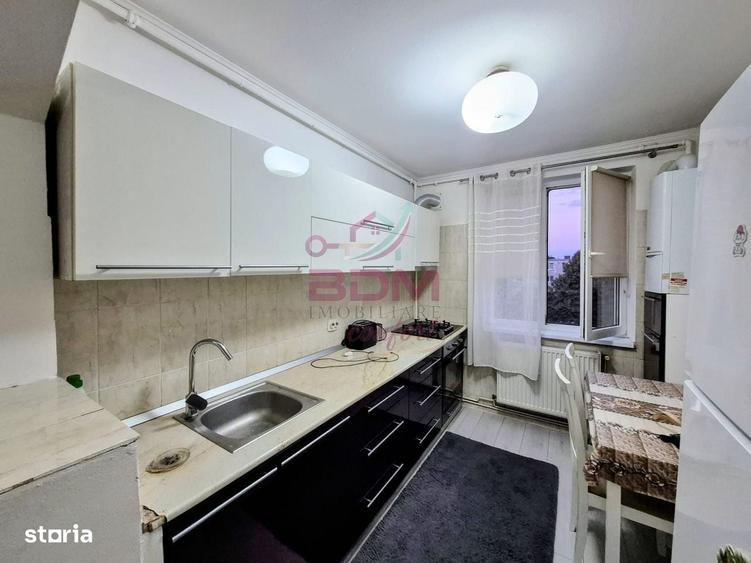 Apartament cu 2 camere semidecomandat în Micro 1