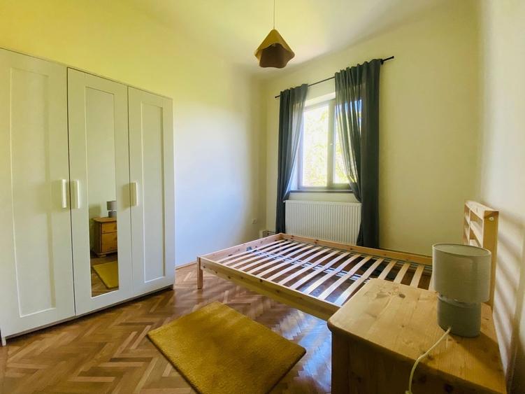 Apartament cu 2 camere semidecomandat în 1 Decembrie 1918