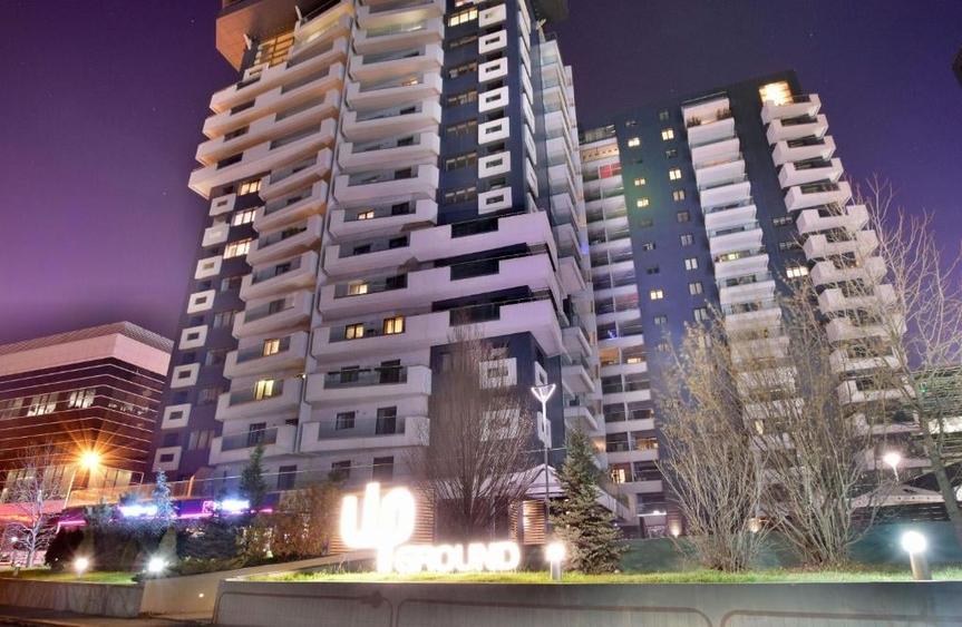 Apartament cu 3 camere decomandat în Pipera