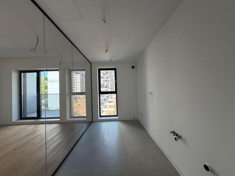 Apartament cu 2 camere decomandat în Aviației