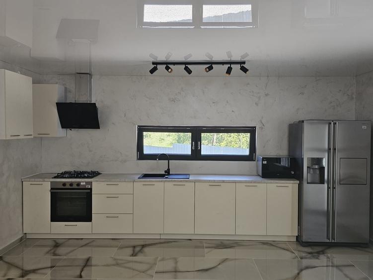 Casă cu 2 camere cu Teren 100 Mp în Someșu Rece