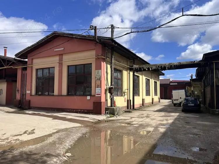 Spațiu comercial, de 600 mp, în Central