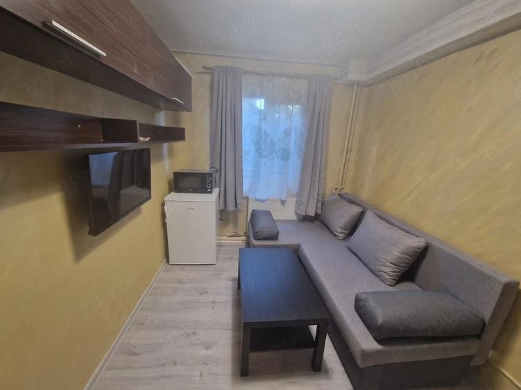 Garsonieră decomandată în Complex Studențesc