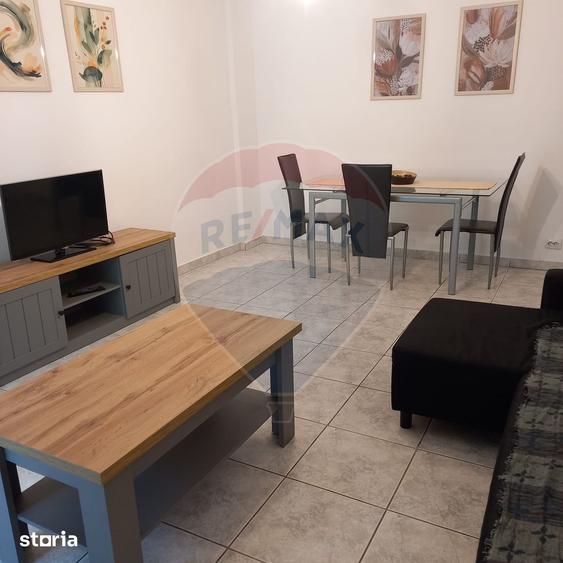 Apartament cu 2 camere decomandat în Centrul Istoric