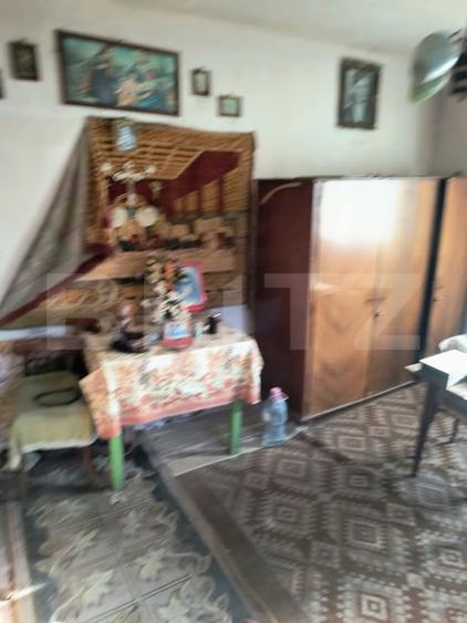 Casă individuală cu 2 camere semidecomandat cu Teren 246 Mp în Gherla