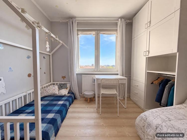 Apartament cu 4 camere semidecomandat, mobilat în Crângași