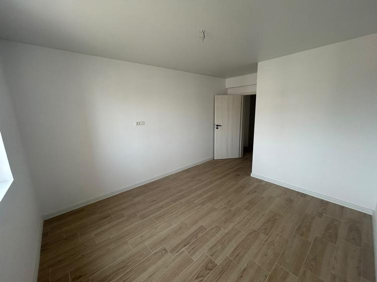 Apartament cu 2 camere decomandat în Berceni