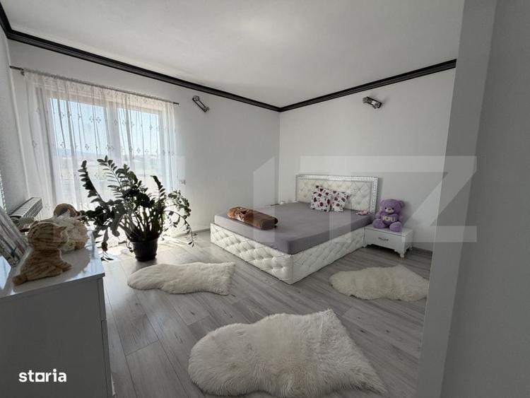 Casă cu 4 camere în Stana