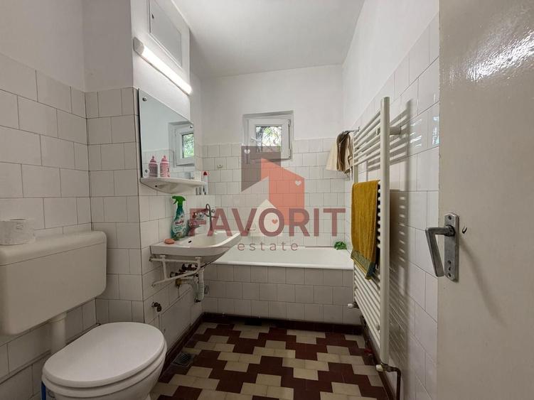 Apartament cu 2 camere semidecomandat în Aradului