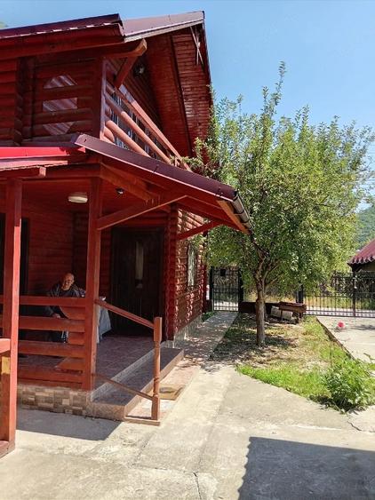 Casă cu Teren 770 Mp în Criș