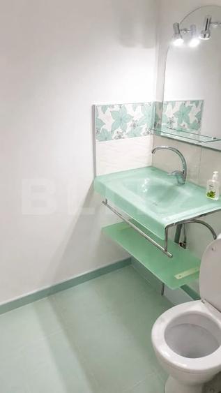 Apartament cu 3 camere decomandat în Județean