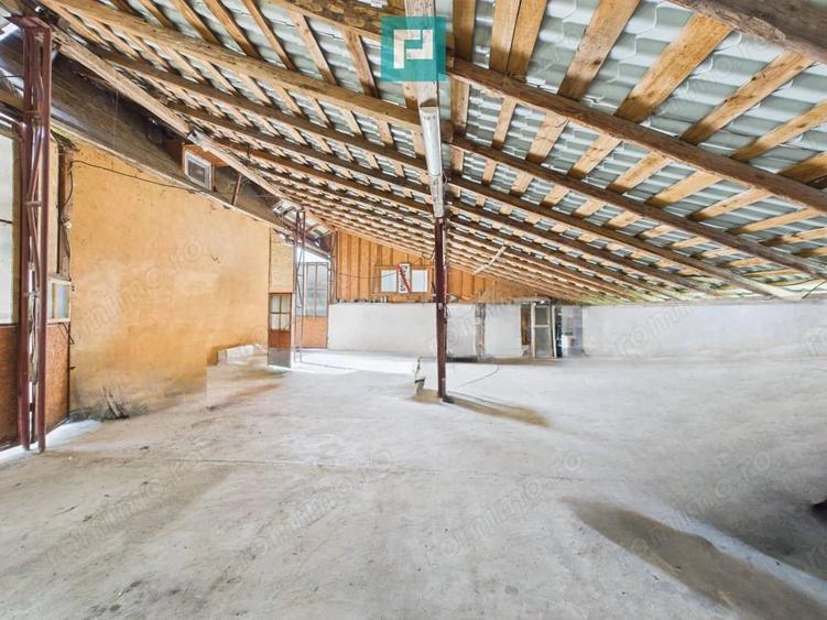 Casă cu Teren 600 Mp în Laz