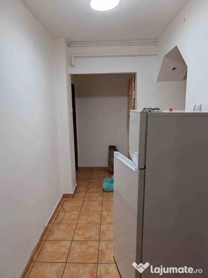 Apartament cu 2 camere semidecomandat în Olari