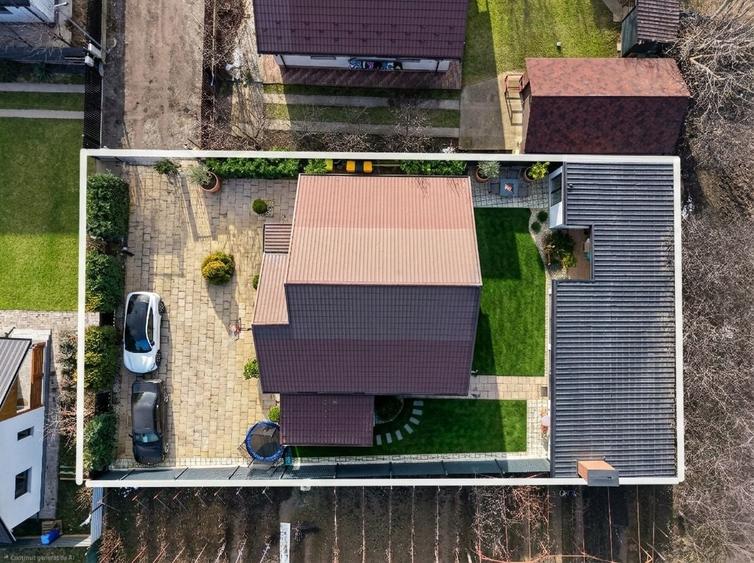 Casă individuală cu 6 camere cu Teren 564 Mp în Hemeiuș