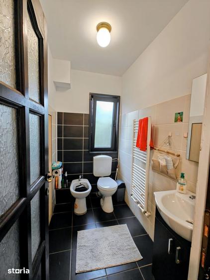 Casă cu 3 camere cu Teren 500 Mp în Uricani