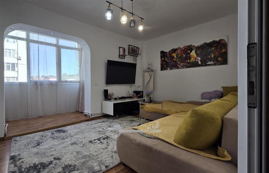 Apartament cu 2 camere decomandat în Păcurari