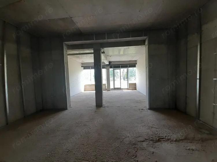 Spațiu comercial, de 238 mp, în Băneasa