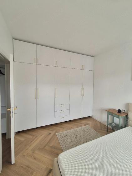 Apartament cu 2 camere semidecomandat în Giroc