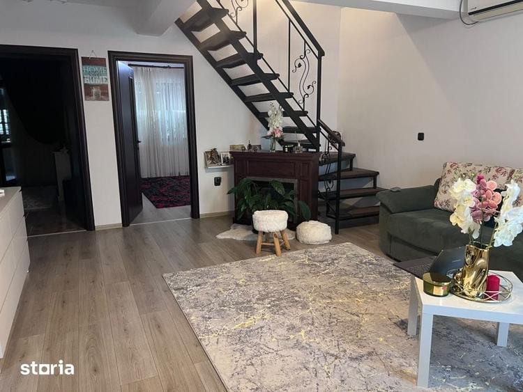 Casă cu 5 camere cu Teren 360 Mp în Pielești