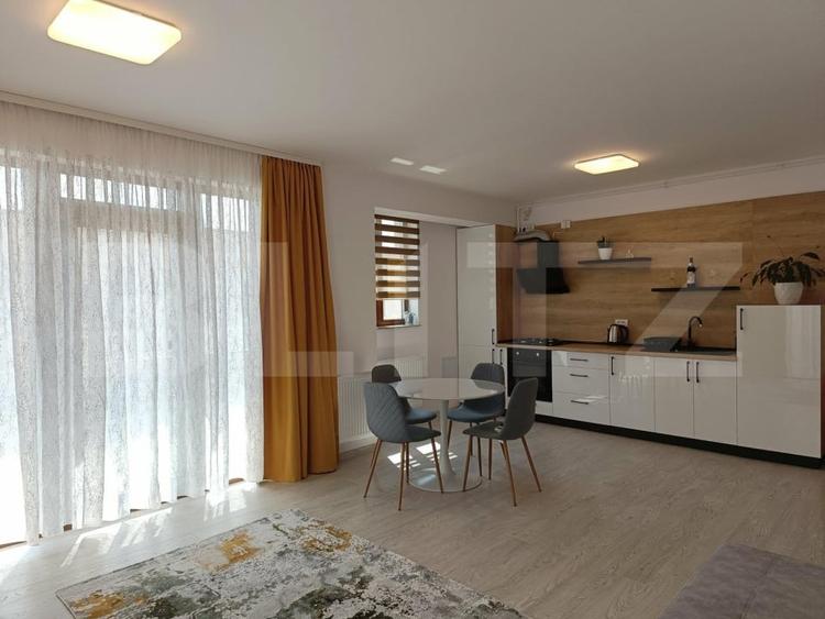 Apartament cu 2 camere decomandat, mobilat în Albert