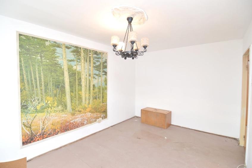 Apartament cu 3 camere decomandat în Theodor Pallady