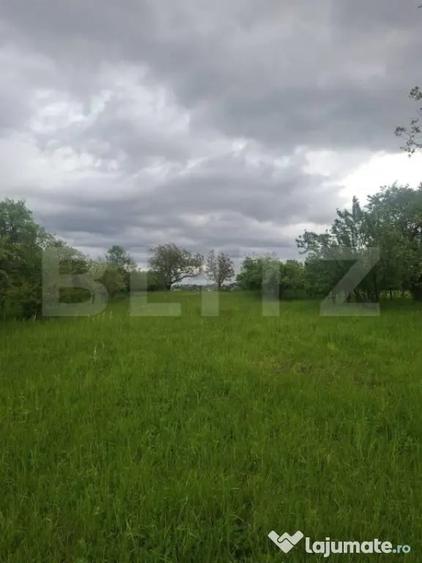 Teren de 2691 mp, în Turda