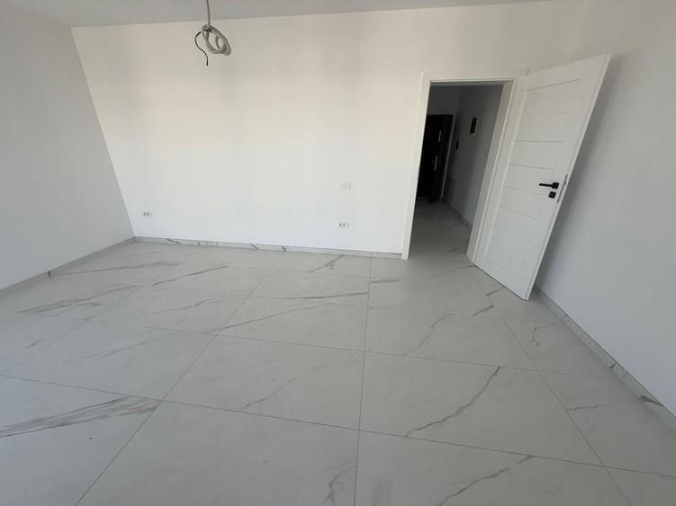 Apartament cu 2 camere decomandat în Braytim