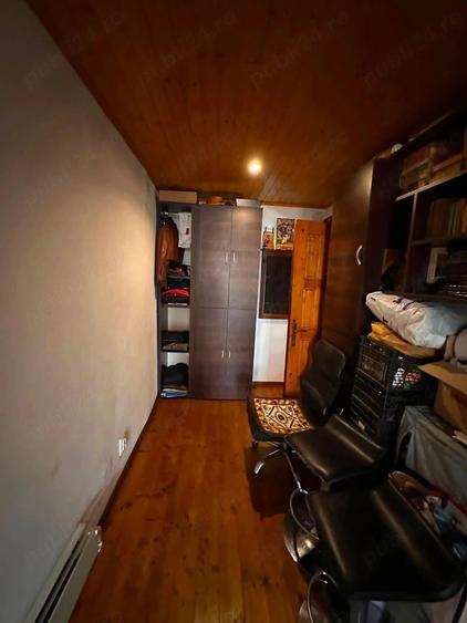 De vanzare apartament cu 3 camere si 2 bai, mobilat si utilat, zona centrala, Pret 49900euro - 13