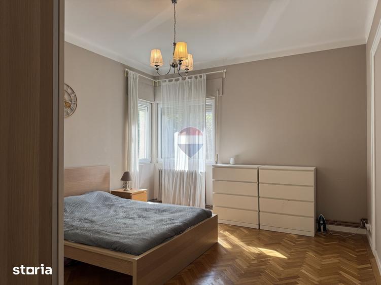 Apartament cu 4 camere în Centrul Civic