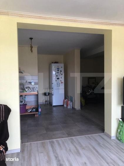 Casă cu 5 camere cu Teren 924 Mp în Florilor