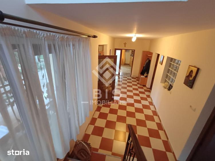 Casă cu 5 camere cu Teren 2194 Mp în Șintereag