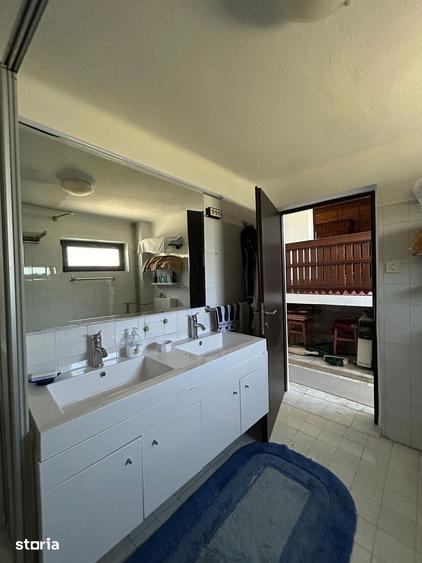Casă cu 4 camere cu Teren 5146 Mp în Sălătrucu