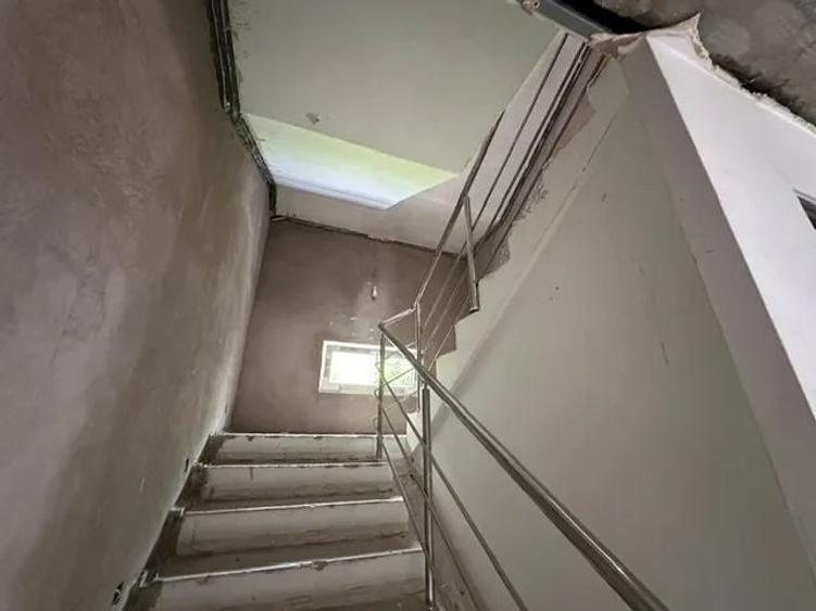 Casă individuală cu 6 camere cu Canalizare în Herăstrău
