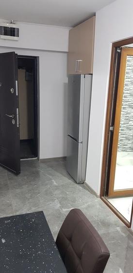 Garsonieră decomandată în Central
